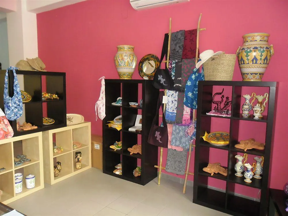 Hotel Donna Rosa SantʼAlessio Siculo