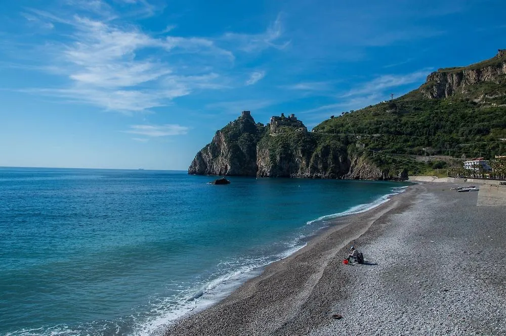 Hotel Donna Rosa Sant'Alessio Siculo